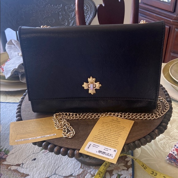 Patricia Nash Handbags - Patricia Nash Giada Black Leather Crossbody Bag